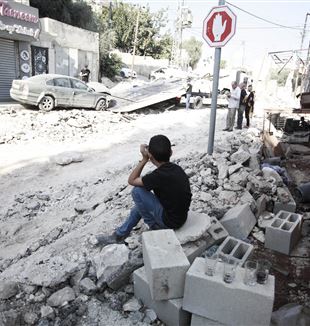Dopo gli scontri nel campo profughi di Jenin, Cisgiordania (Ansa-Zumapress/Mohammed Nasser/APA Images))